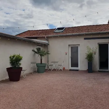 Le Boheme, Sauna & Appartement Riorges